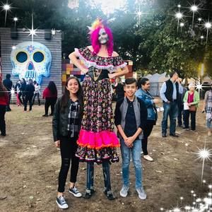 Meet your Posher, Monica